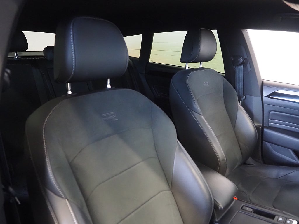 Volkswagen Arteon eHybrid SB 1.4 TSI 218hk R-Line |Cockpit|Värmare|Drag| 2022