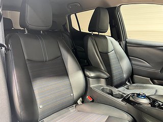 Halvkombi Nissan Leaf 7 av 20