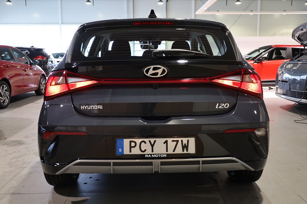 Hyundai i20 1.0 T-GDI DCT Essential Kamera Rattvärme CarPlay 2026