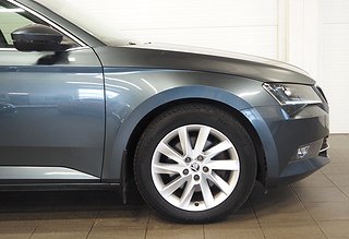 Kombi Skoda Superb 7 av 20