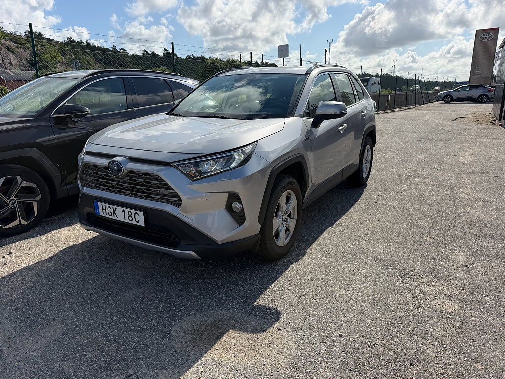 Toyota RAV4 HYBRID E-CVT ACTIVE DRAG V-HJUL 