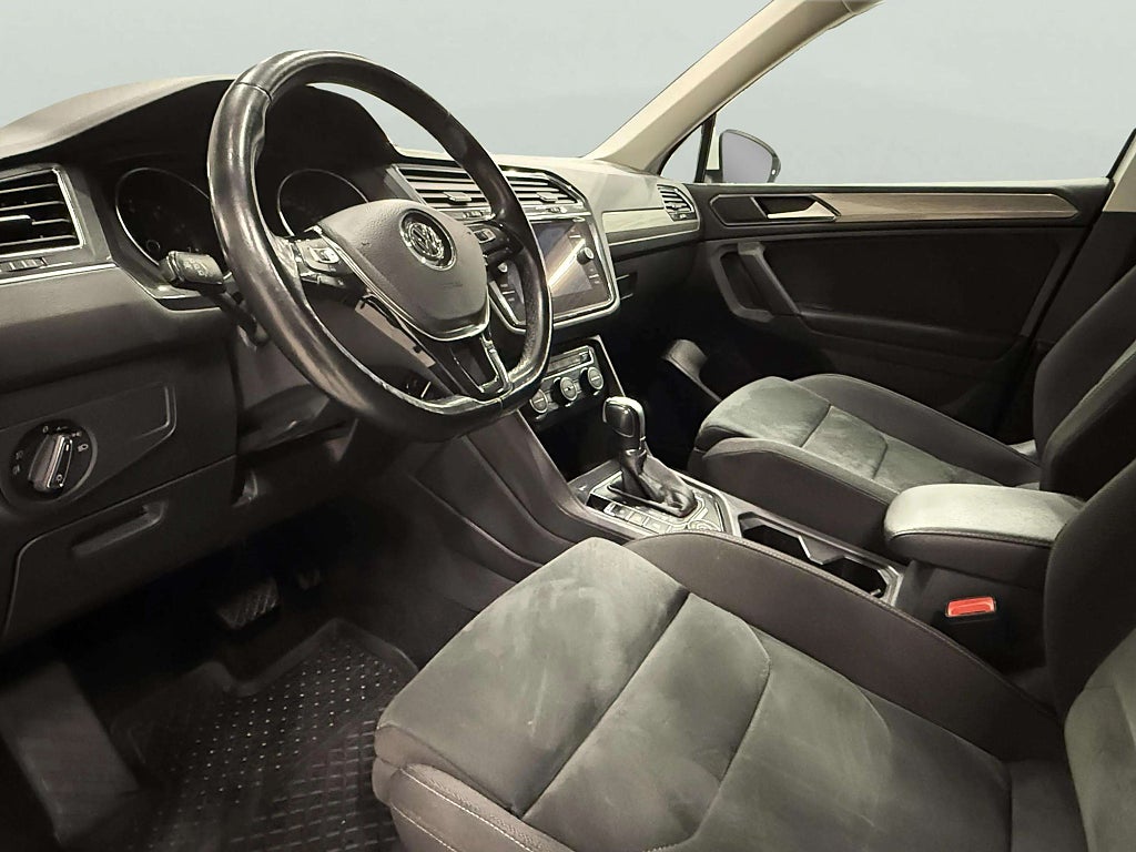 Volkswagen Tiguan Allspace 7-sätes 2.0 TSI 4Motion Base V-hjul Hemleverans - miniatyr 11