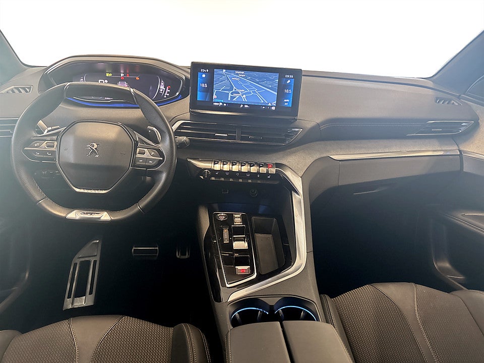Bild på Peugeot 3008 GT 1.2 PT 130hk Aut B-KAMERA CARPLAY