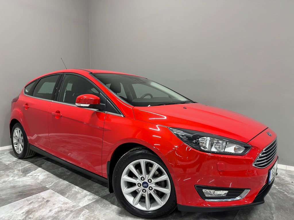 Ford Focus 1.0 EcoBoost Titanium/Ny Kamrem/Drag/Kamera/1 Ägare
