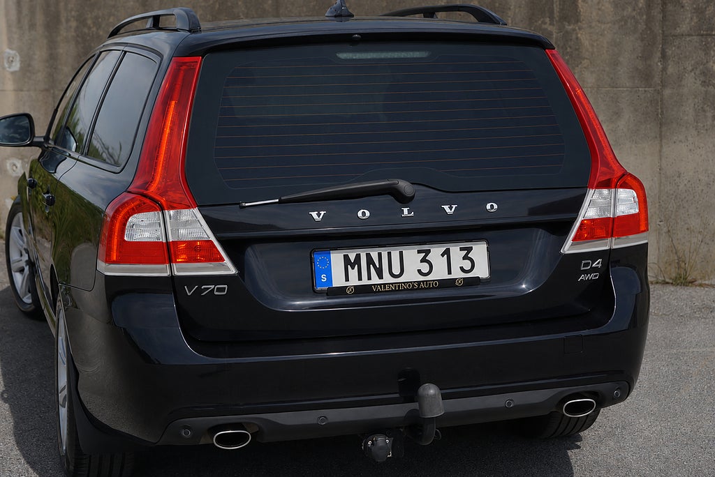 Volvo V70 D4 AWD Dynamic Edition|Drag|Värmare|Rattvärme|
