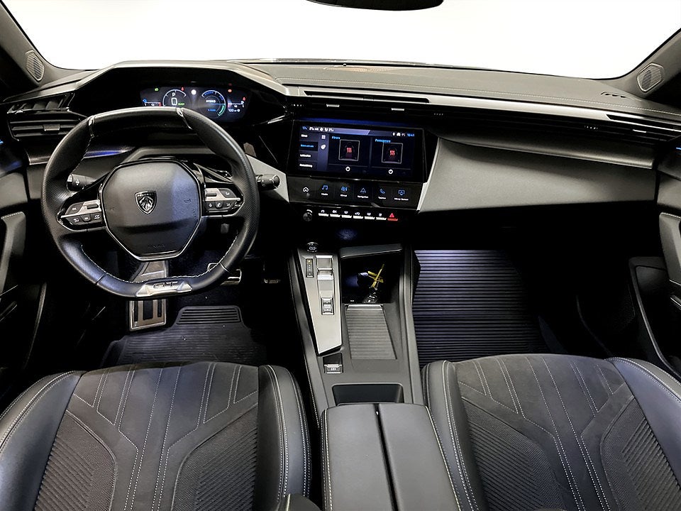 Bild på Peugeot 308 SW GT Hybrid 225hk Aut - DRAG, B-KAMERA