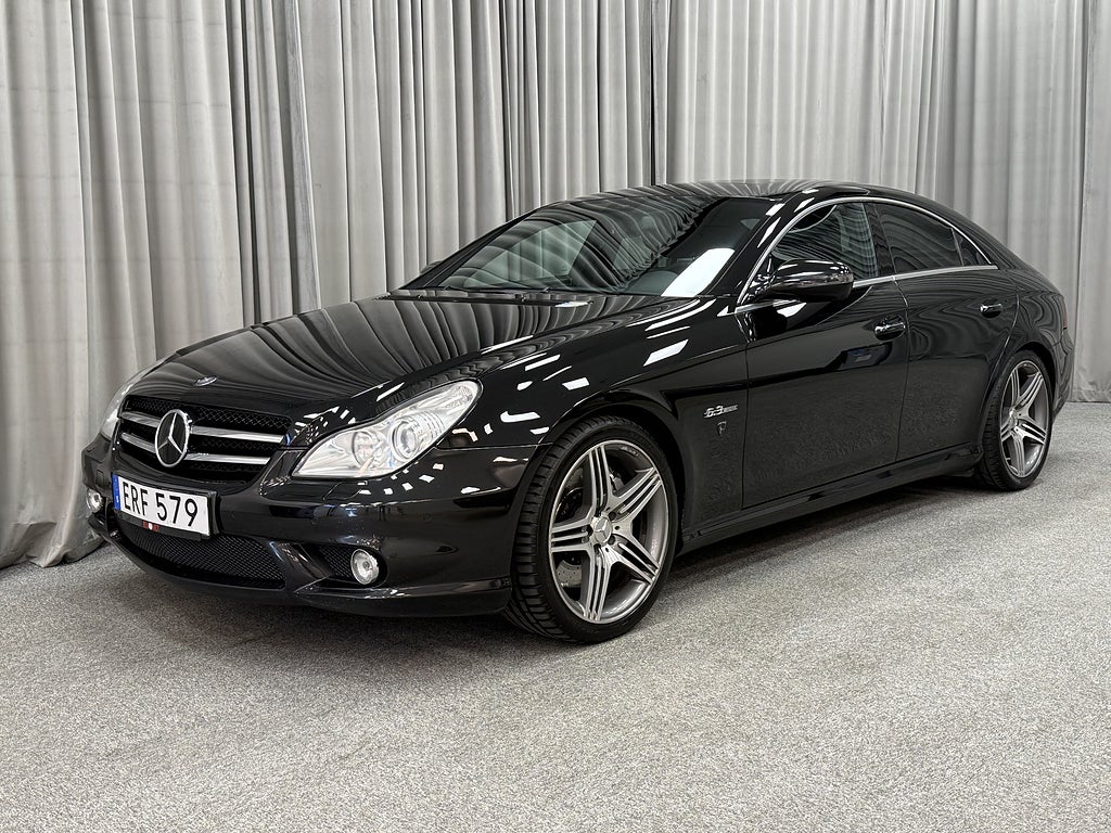Mercedes-Benz CLS 63 AMG V8 514HK 7G-Tronic Drivers Package