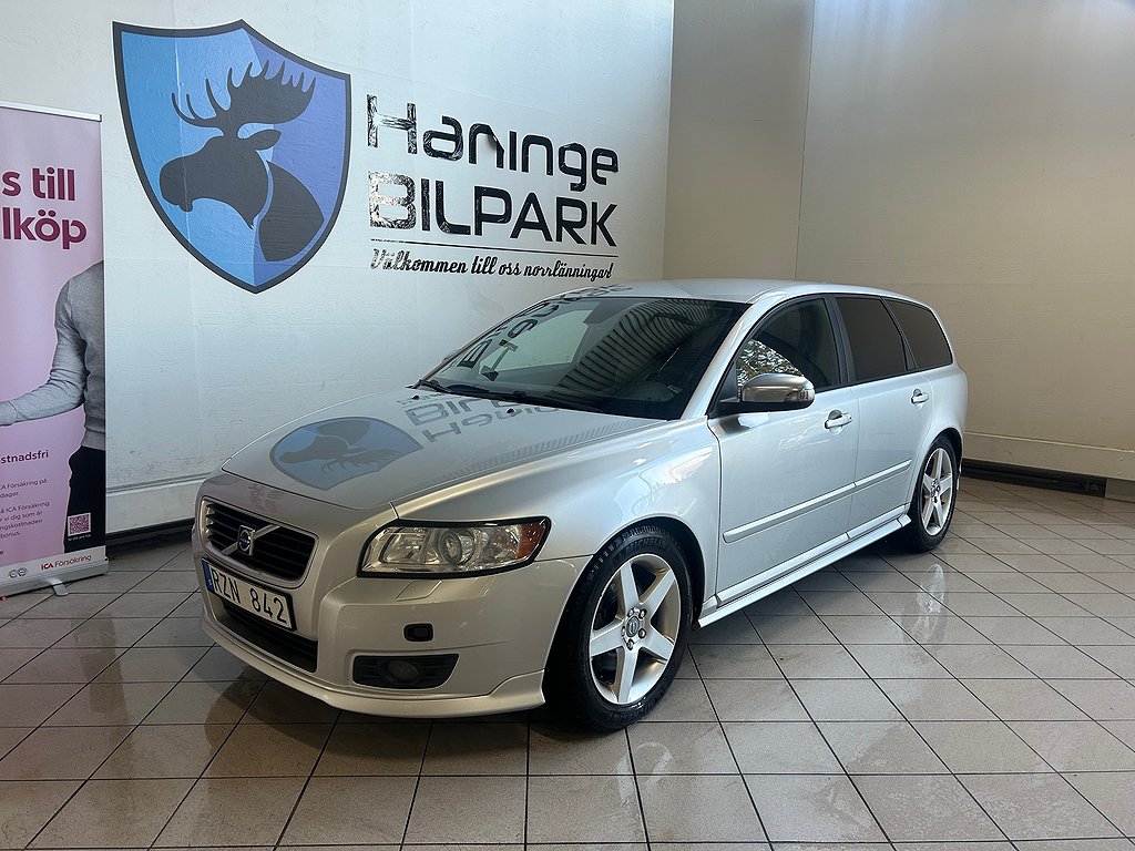 Volvo V50 2.4 R-DESIGN SUPERDEAL / Fr 838kr /  DRAG/SKINN/FARTHÅLLARE