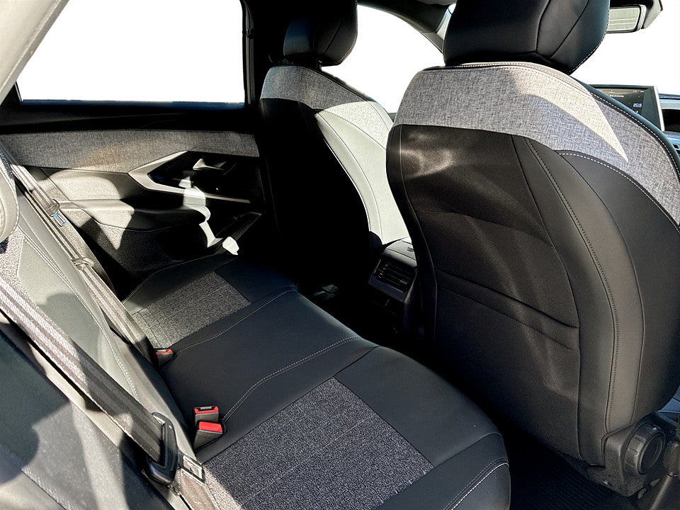 Bild på Peugeot 3008 Allure Hybrid 145hk Aut B-KAMERA CARPLAY