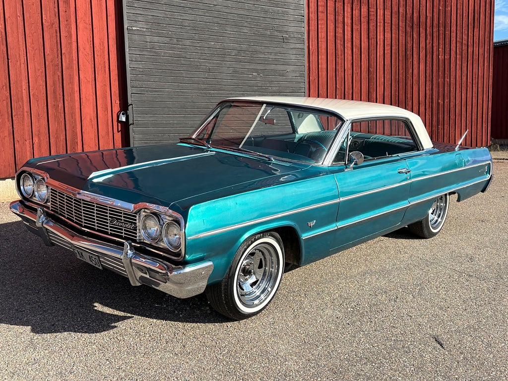 Chevrolet Impala Sport Coupé AVBET - BYTE