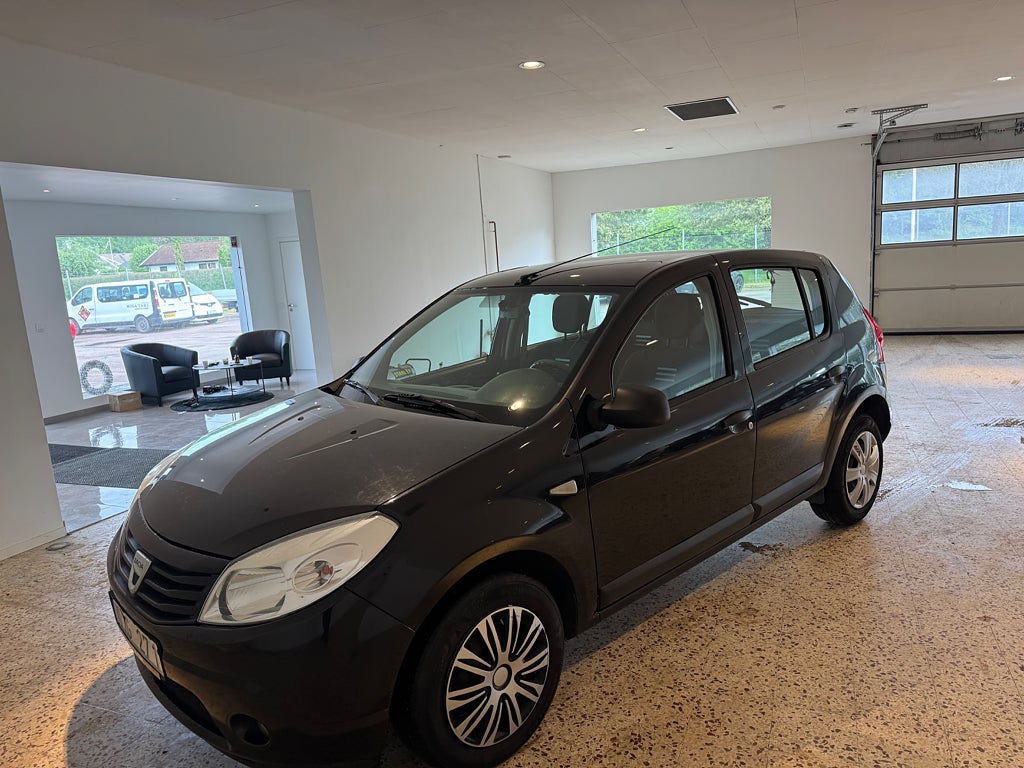 Dacia Sandero 1.6  eco2 Euro 5 välvårdad 