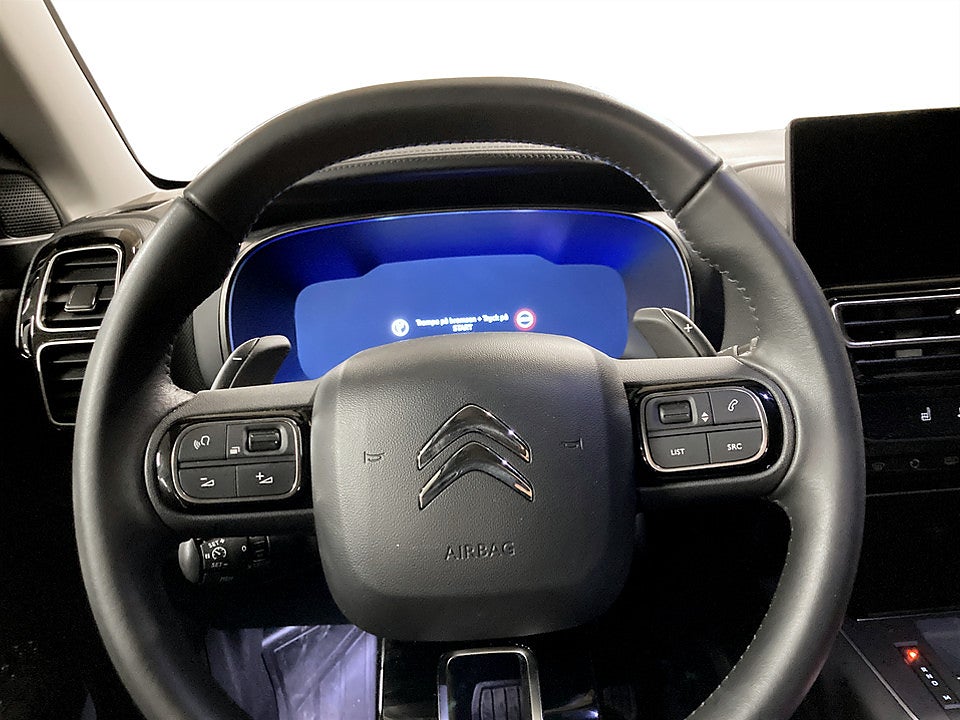 Bild på Citroën C5 Aircross Shine 1.2 PT Aut EL-BAKLUCKA 130hk