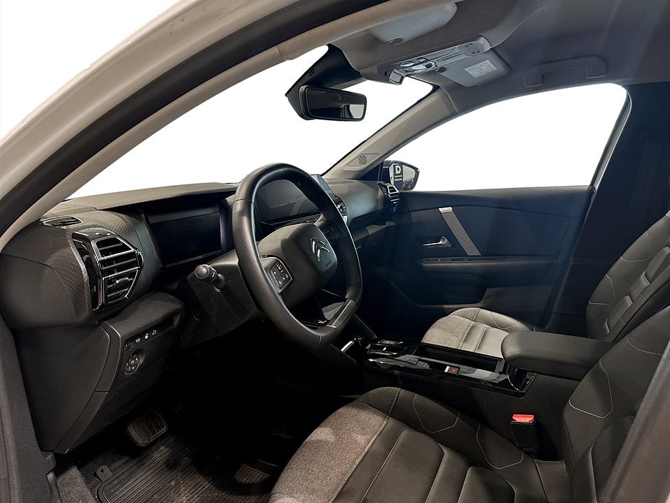 Bild på Citroën C4 Shine 1.2 PT 130hk Aut B-KAMERA NAVI