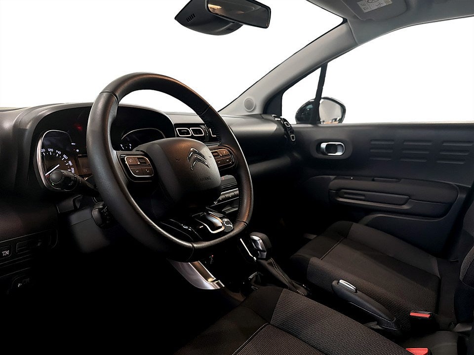 Bild på Citroën C3 Aircross Shine 1.2 PT 130hk Aut - VÄRMARE, CARPLAY