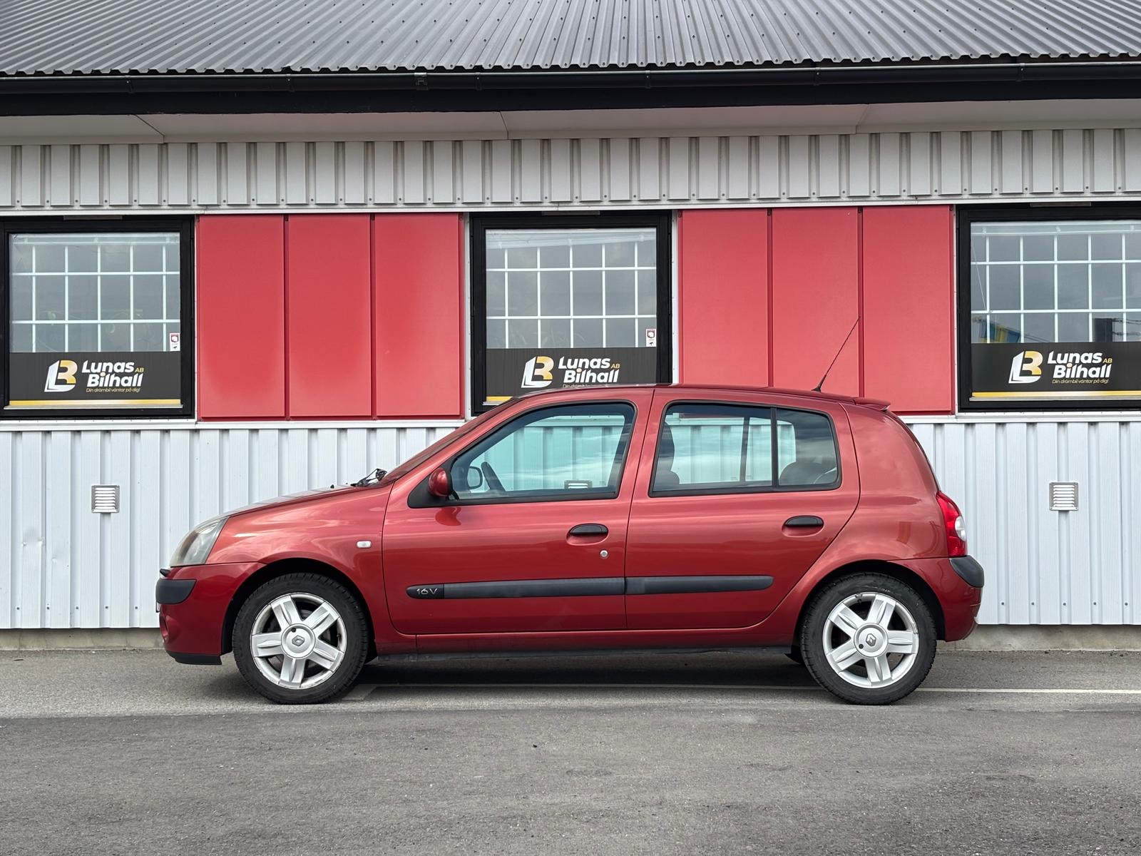 Renault Clio 5-dörrars Halvkombi 2005, bild 3/44