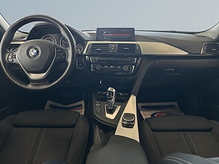 BMW 320D xDrive Steptronic Sport line S&V-hjul/Drag/Mvärm/Navi