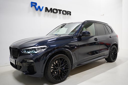 BMW X5 xDrive30d M Sport H/K Pano HUD Luft Massage RÄNTA 2,95%