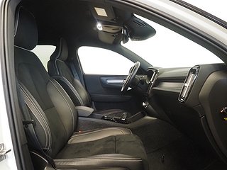 SUV Volvo XC40 8 av 25