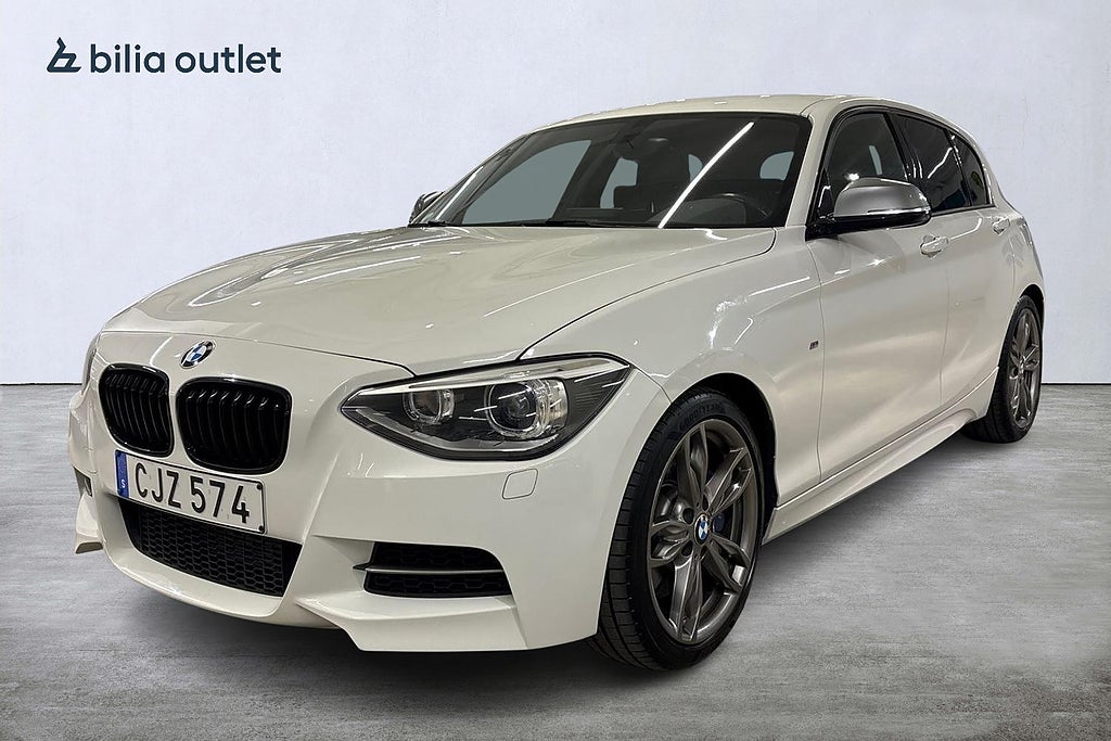 BMW M135i xDrive 320hk / M Sport / 2-Ägare / Navigation / H/K