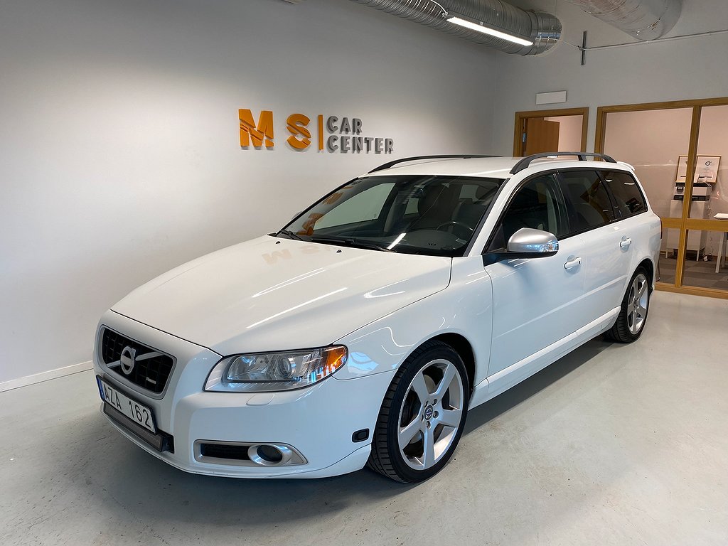 Volvo V70 2.5T Flexifuel DRIVe Geartronic Momentum R-Design 