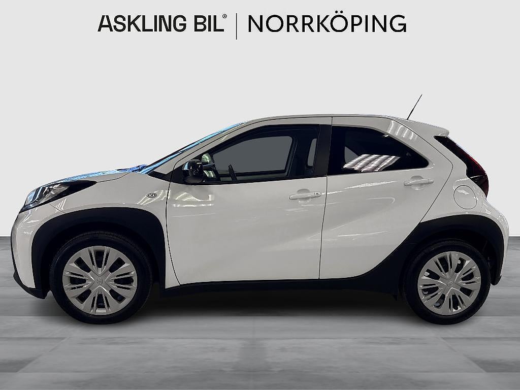 Toyota Aygo 2022 - miniatyr 3