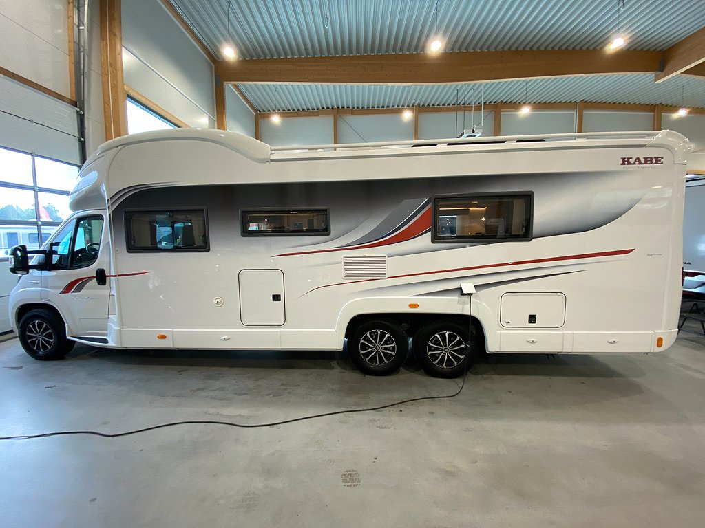 Kabe TMX 880 LT /Automat/AC/Solcell/ALDE/Taksäng/Ugn/5 bältad - Kabe