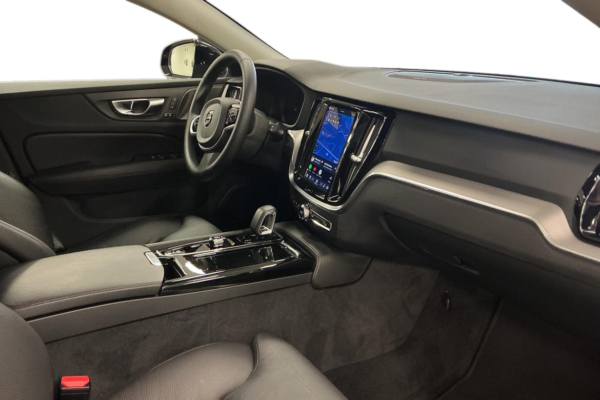Volvo V60 T6 Plus Dark Nordic Edition 2025, bild 7/10
