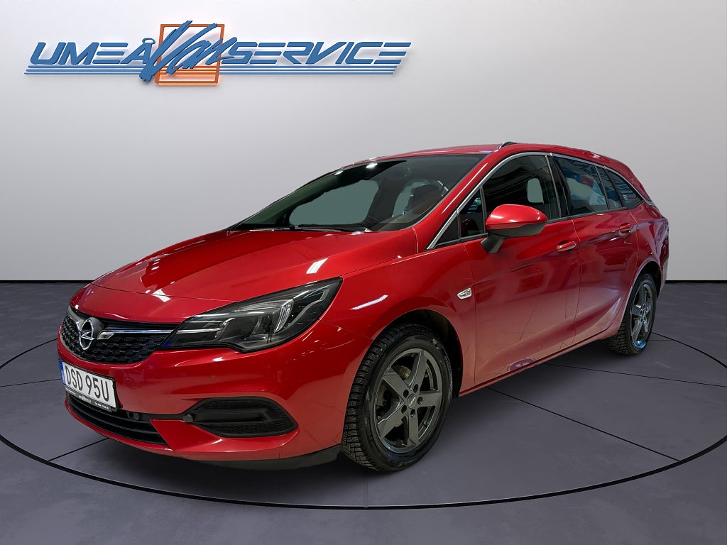 Opel Astra Sports Tourer 145hk M-värm V-hjul *2,95% RÄNTA*