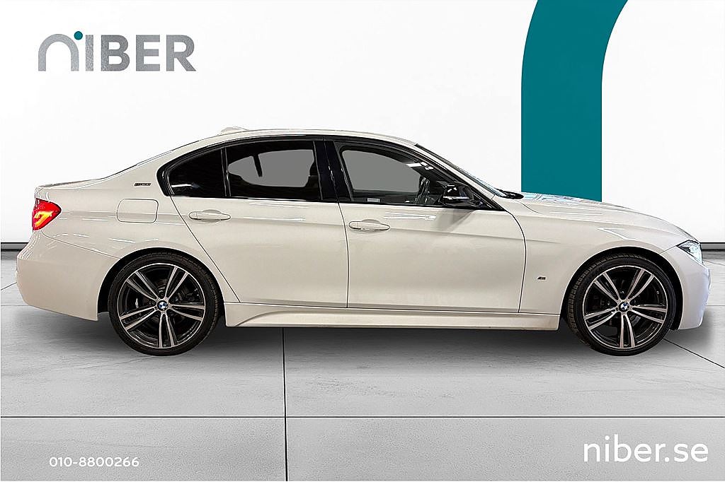 BMW 330e M-Sport, Teknikpkt, Navi, 2 brukare