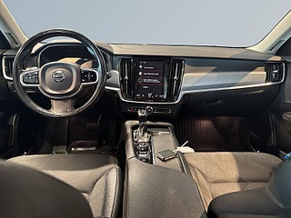 Volvo V90 D3 AWD Aut Momentum Advanced Dvärm/Drag/Kamera/Ad.Fhåll