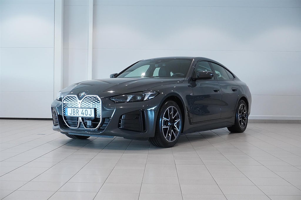 BMW i4 eDrive40 Gran Coupé M Sport Business Ed Drag Aktiv Fartpilot