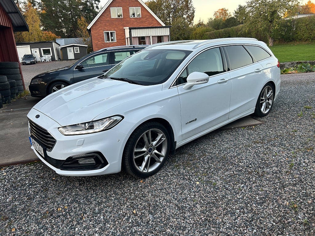 Ford Mondeo Kombi Hybrid E-CVT Titanium Euro 6