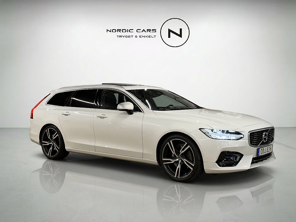 Volvo V90 D5 AWD R-Design 235 HK Drag B&W Pano HuD SE UTR