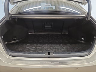 Lexus ES 300h 2.5 E-CVT Limited Edition S&V-hjul/Taklucka/Kamera – bild 12