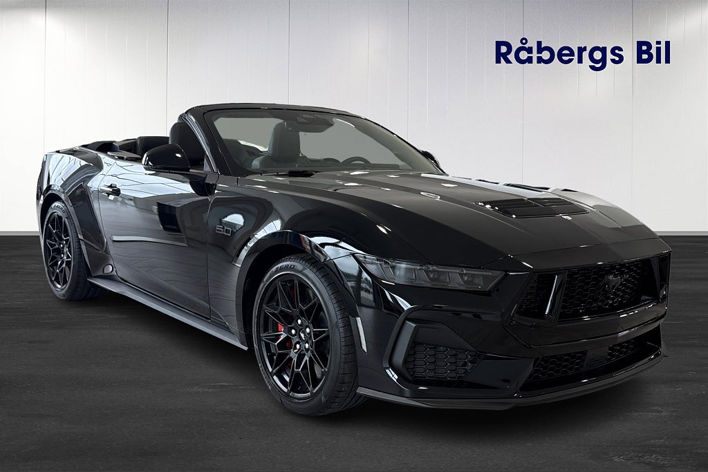 Ford Mustang GT Convertible V8 446hk