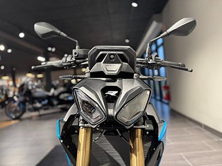 BMW S1000R