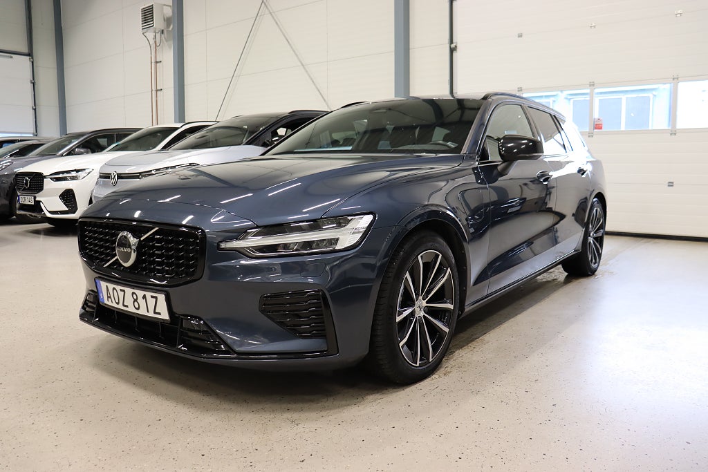 Volvo V60 Recharge T6 AWD Plus Dark B-Kam Drag Orrefors 350hk