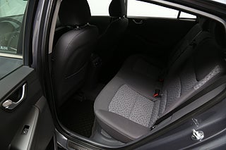 Halvkombi Hyundai IONIQ 26 av 27