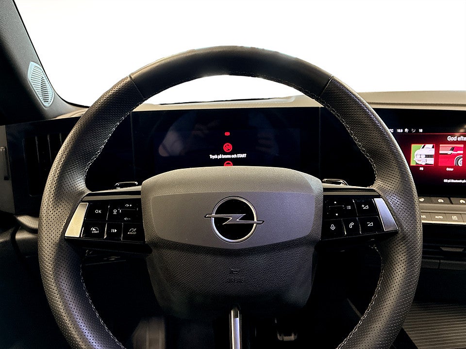 Bild på Opel Astra ST First Edition 1.2 PT 130hk Aut B-KAMERA CARPLAY