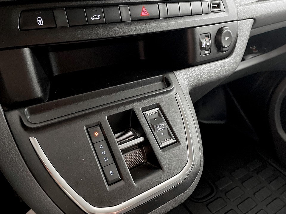 Bild på Citroën e-Jumpy Business 75kWh 136hk Aut - BACKKAMERA