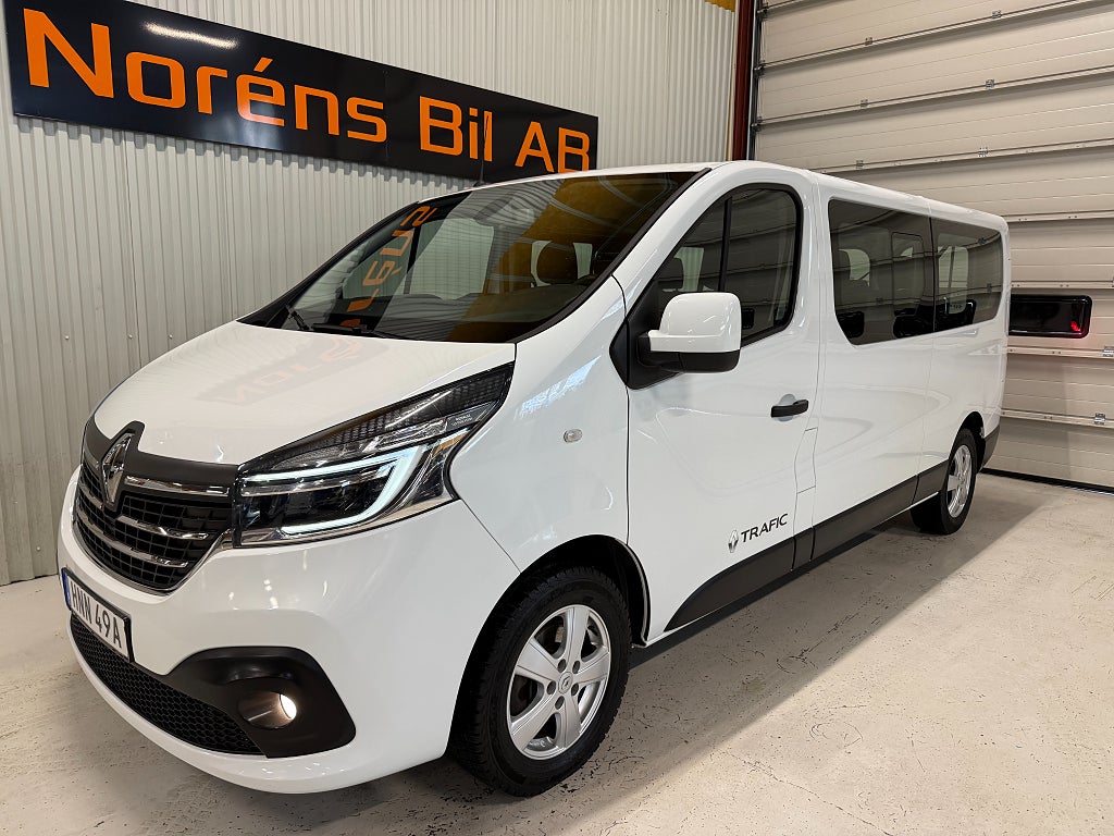 Renault Trafic 2.0 dCi Grand Kombi 9-SITSIG L2 LÅNG VÄLSKÖTT!!