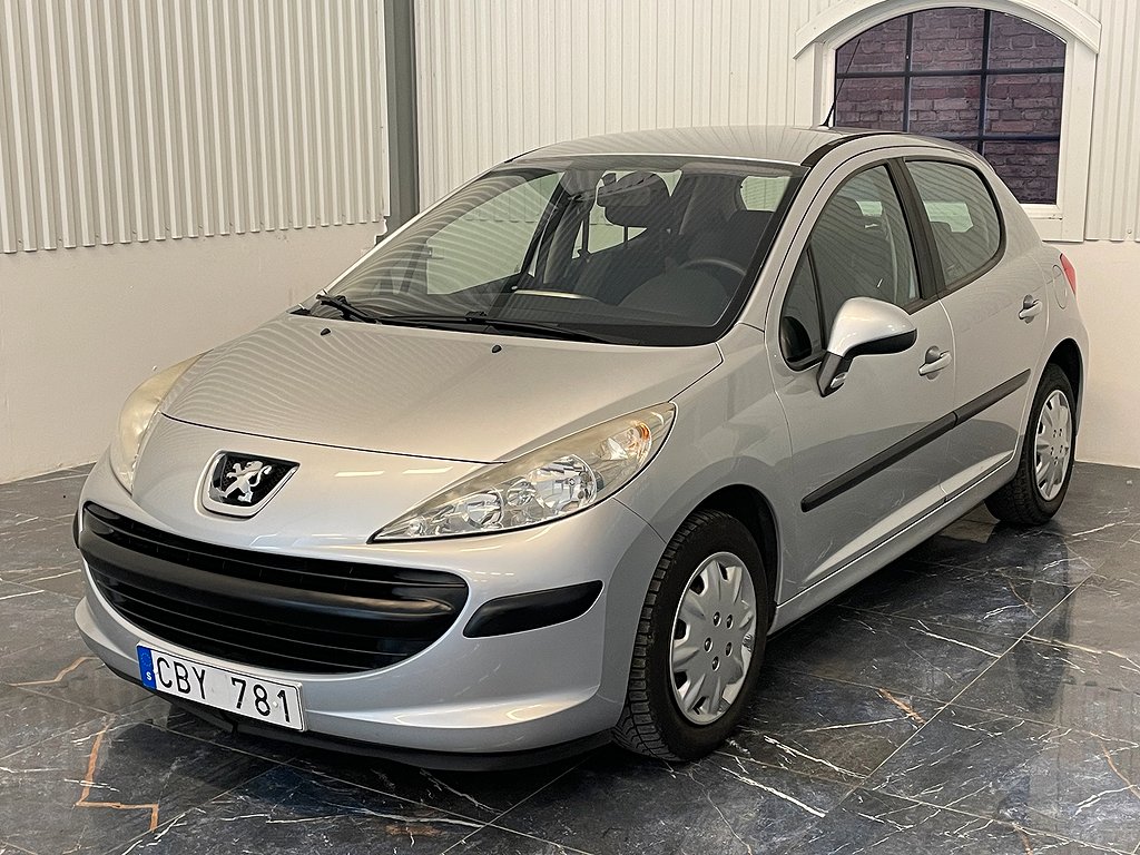 Peugeot 207 5-dörrar 1.4 VTi 95hk/NYBES/NYSEVAD