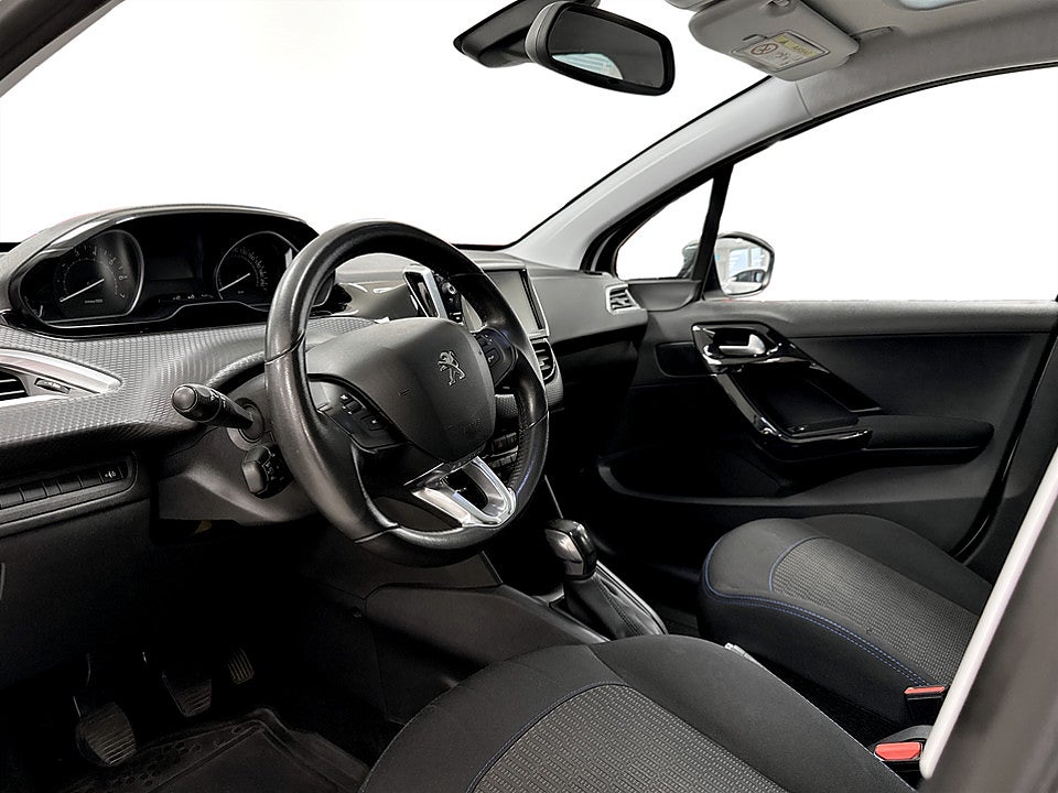 Bild på Peugeot 208 Style 5D 1.2 PT 82hk PANO BACKSENSORER