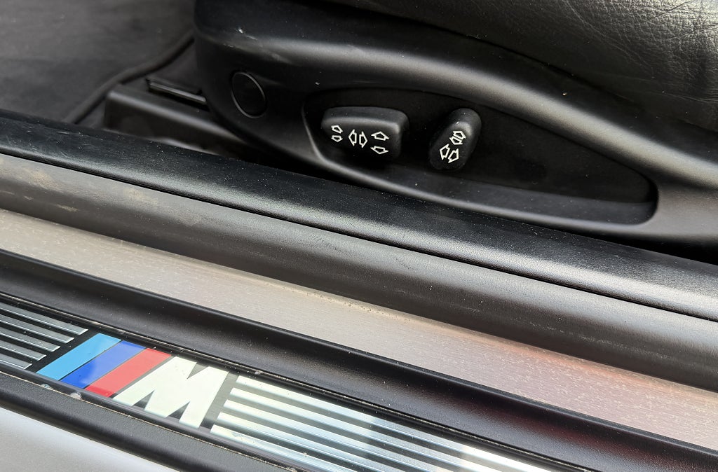 BMW 320 2005 - miniatyr 11