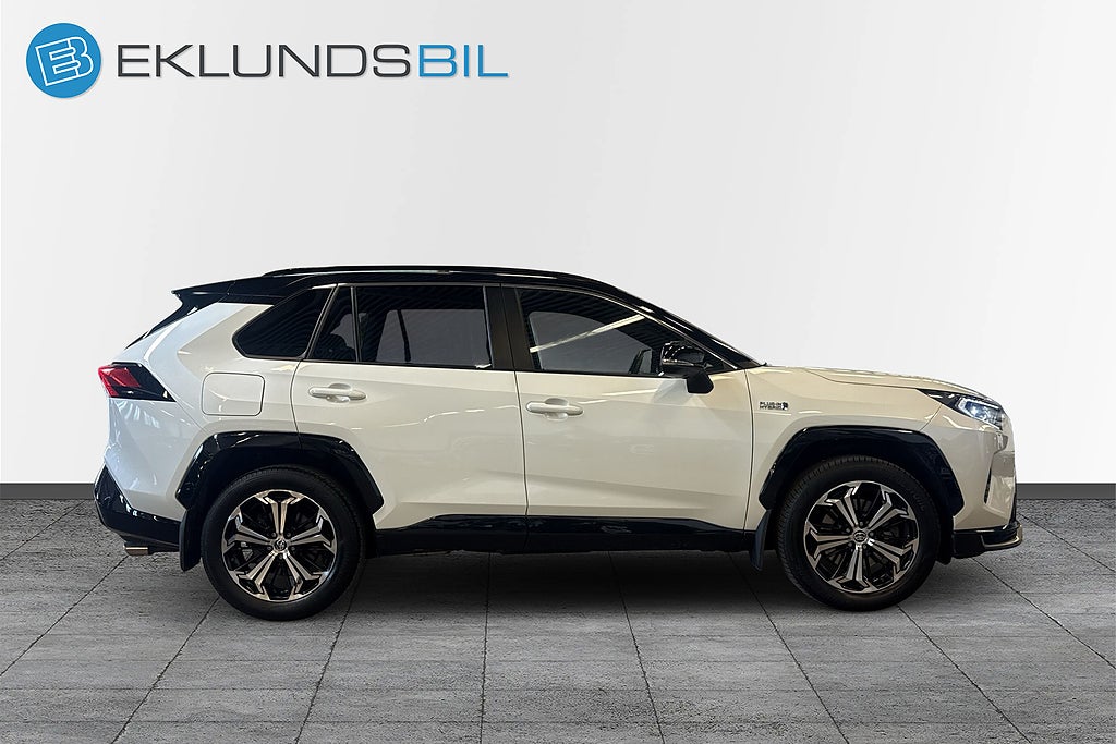 Toyota RAV4 2021