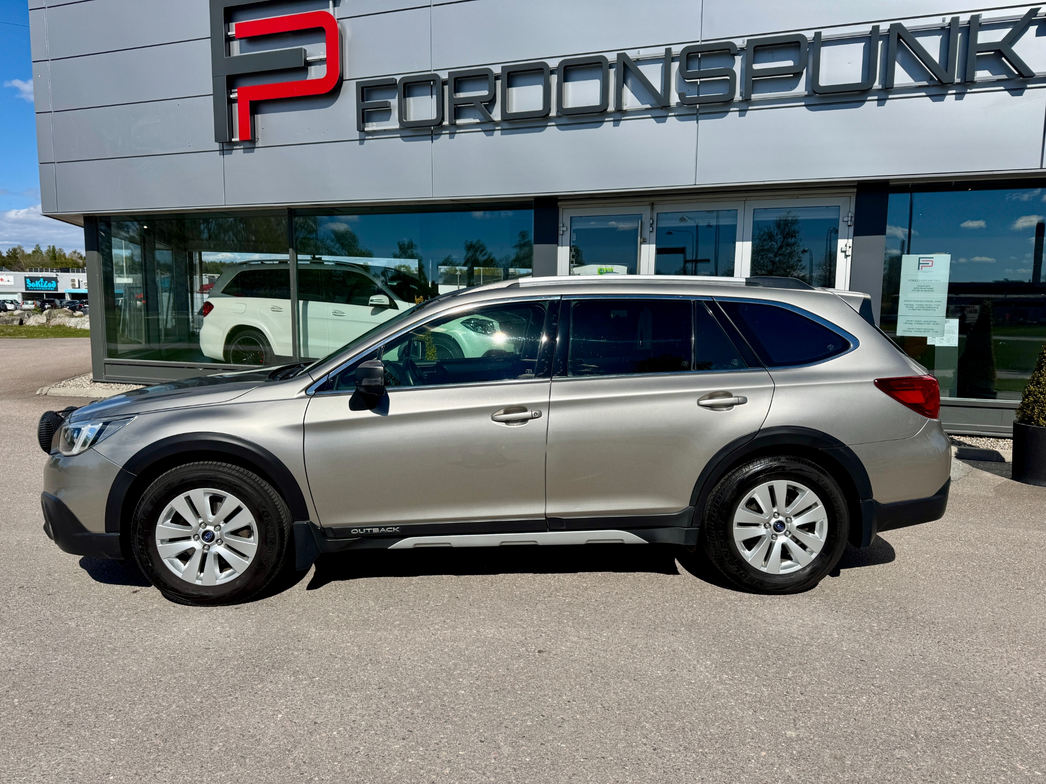 Subaru Outback 2016, bild 2/42