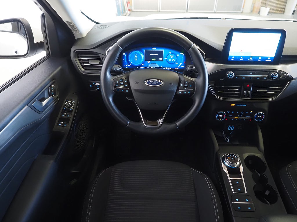 Ford Kuga Plug-In Hybrid 225hk E-CVT Titanium |Drag|Kamera|Navi|