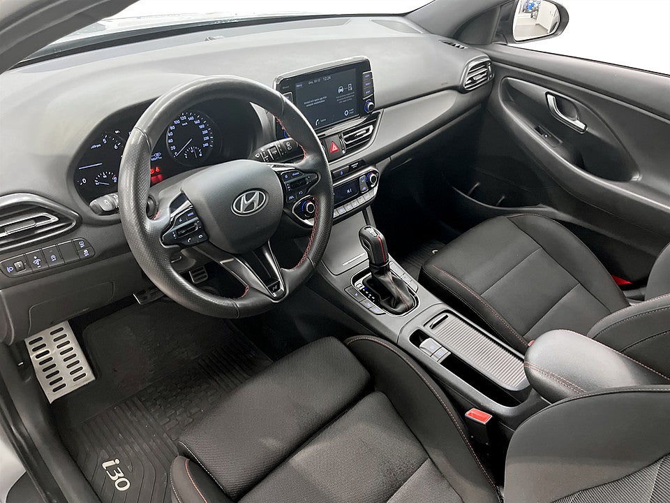 Bild på Hyundai i30 N-line 1.0 T-GDI 120hk Aut - B-KAMERA, EN ÄGARE
