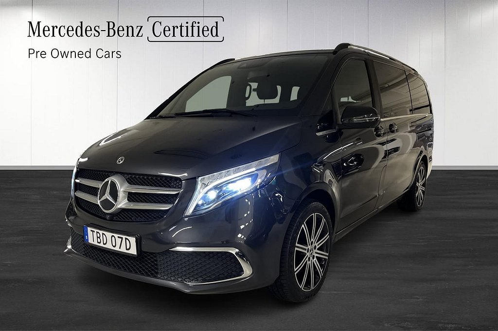 Mercedes-Benz V 300d 4MATIC 3.2t Lång/Taklucka/360-Kamera/Airmatic/Moms