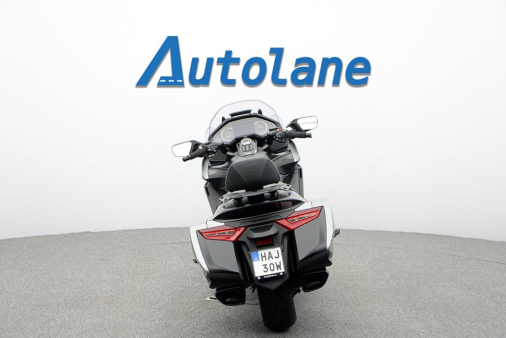 Honda Powersports GL1800BD "BAGGER" DCT* ABS OLIKA KÖRLÄGEN NYA DÄCK *